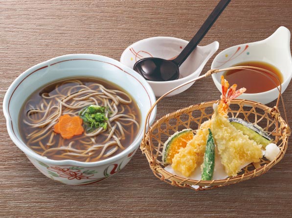 海老天ぷらそば | 自家製石臼挽き生そば |藍屋｜和食レストラン