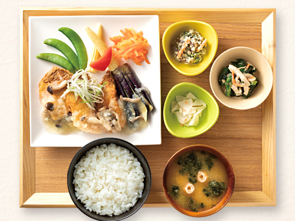 骨まで食べられる黄金カレイ 塩麹みぞれあん おさかな Chawan すかいらーくグループ