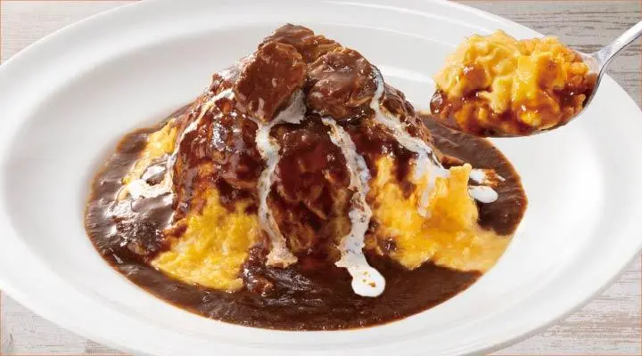 Omelette rice (beef stew sauce) | Fresh pasta/ Light Meal | Gusto