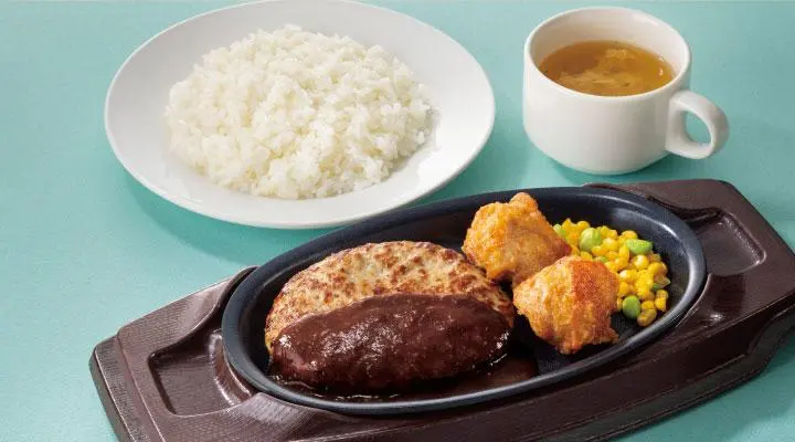 Tuesday）Today's lunch Plate (Hamburg Steak (Demiglace Sauce