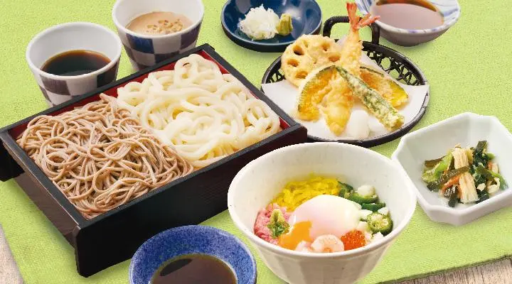 おうどん 小さなおうどん 梅じそ：商品情報：寿がきや食品株式会社
