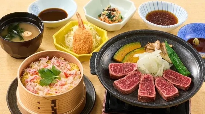 Beef Top Blade Steak and snow crab steamed rice set | Seasonal